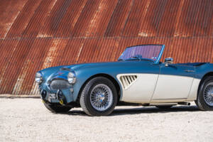 Immagine 15/34 di Austin-Healey 3000 Mk II (BT7) (1961)