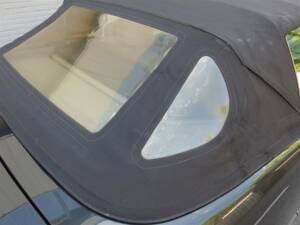 Image 18/96 of Mercedes-Benz 300 SL (1992)