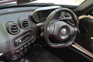 Image 30/50 of Alfa Romeo 4C Spider (2017)