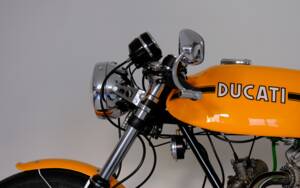 Afbeelding 50/96 van Ducati 750 Sport (1974)