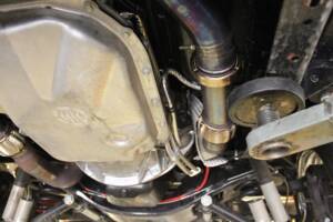 Image 21/30 of Chevrolet Suburban (1970)