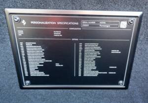 Image 8/21 of Ferrari Purosangue V12 (2025)