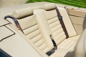 Image 8/46 of Bentley Azure (1997)