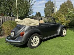 Image 8/8 of Volkswagen Beetle 1303 (1977)