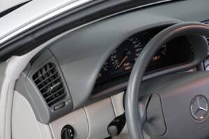 Bild 22/50 von Mercedes-Benz CLK 230 Kompressor (1999)