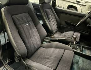 Image 11/28 of BMW 323i (1982)