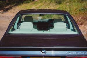 Image 11/34 of BMW 635 CSi (1989)