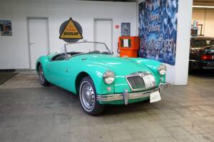 Image 2/39 de MG MGA 1500 (1958)