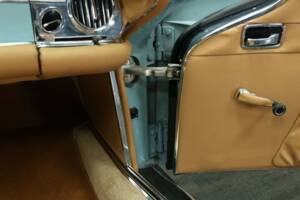 Bild 30/50 von Mercedes-Benz 280 SL (1971)