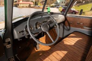 Imagen 96/100 de Chevrolet 3100 ½-ton Stepside (1949)
