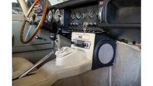 Bild 76/102 von Jaguar E-Type 4.2 (1966)