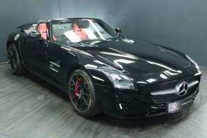 Image 7/30 of Mercedes-Benz SLS AMG Roadster (2012)