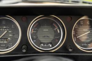 Image 25/45 of Peugeot 504 Convertible (1974)