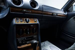 Imagen 19/29 de Mercedes-Benz 280 CE (1977)