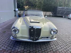 Bild 20/65 von Lancia Aurelia B24 (1958)