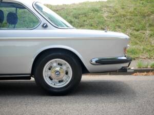 Image 23/26 of BMW 3.0 CSi (1973)