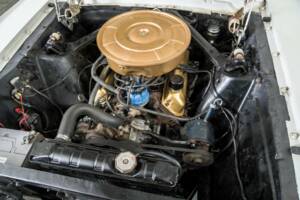 Image 40/50 de Ford Mustang 289 (1900)