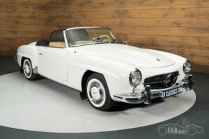 Afbeelding 5/19 van Mercedes-Benz 190 SL (1960)