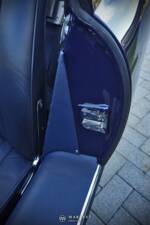 Image 43/80 de Jaguar Type E 4.2 (1966)