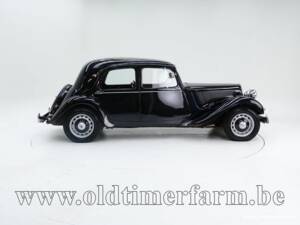 Image 6/15 of Citroën Traction Avant 11 BL (1947)