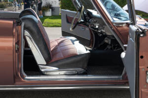 Afbeelding 54/84 van Chrysler New Yorker 2-Door Hardtop (1961)