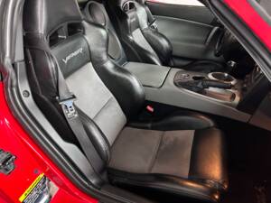 Image 18/22 of Dodge Viper SRT10 (2008)
