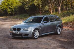 Immagine 16/35 di BMW M5 Touring (2007)