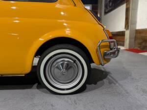 Image 21/76 de FIAT 500 L (1970)