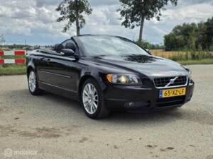 Image 4/38 de Volvo C70 2.4 (2006)