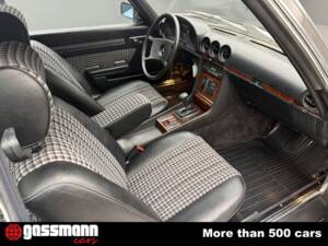 Image 15/15 of Mercedes-Benz 380 SLC (1981)