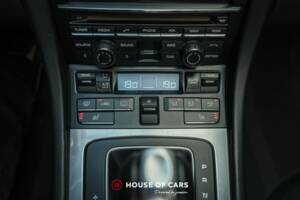 Bild 22/25 von Porsche 911 Carrera 4S (2013)