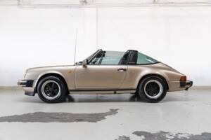 Bild 5/25 von Porsche 911 SC 3.0 (1982)