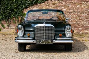 Afbeelding 28/50 van Mercedes-Benz 280 SE (1969)