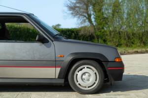 Image 16/50 de Renault R 5 GT Turbo (1986)