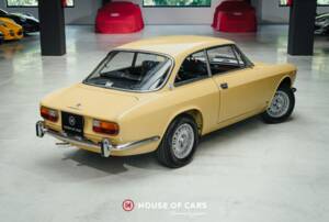 Bild 7/25 von Alfa Romeo 2000 GTV (1972)