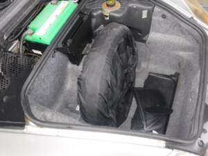 Immagine 27/37 di Porsche Boxster S (2000)