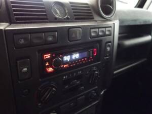 Image 15/15 of Land Rover Defender 90 (2010)