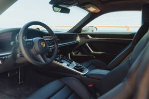 Image 7/13 of Porsche 911 Turbo S (2024)