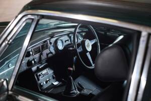 Bild 28/38 von MG MGB GT (1975)