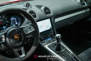 Image 18/23 of Porsche 718 Cayman GTS (2018)