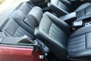 Image 19/50 of Mercedes-Benz E 220 (1994)