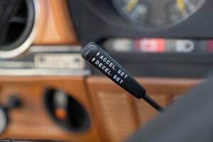 Image 48/50 of Mercedes-Benz 450 SL (1977)
