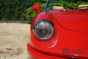 Immagine 32/50 di Alfa Romeo 2.0 Spider (1991)
