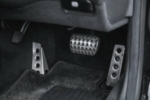 Image 49/50 of Mercedes-Benz CLK DTM AMG (2004)