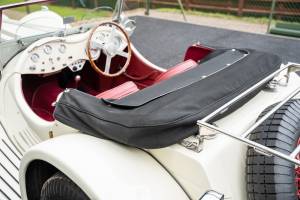 Bild 9/39 von Jaguar SS 100 (1979)