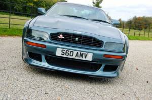 Image 3/12 of Aston Martin Vantage Le Mans (1999)