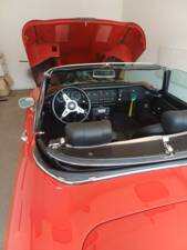 Bild 10/10 von Jaguar E-Type (1969)