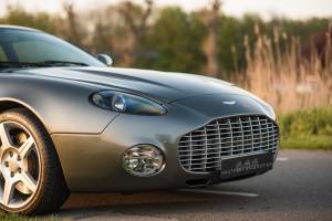Bild 16/45 von Aston Martin DB 7 Zagato (2004)