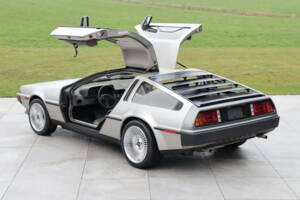Image 2/50 de DeLorean DMC-12 (1981)