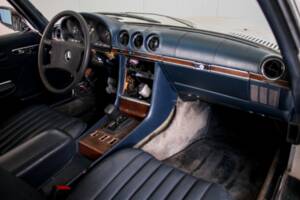 Bild 16/43 von Mercedes-Benz 380 SL (1982)